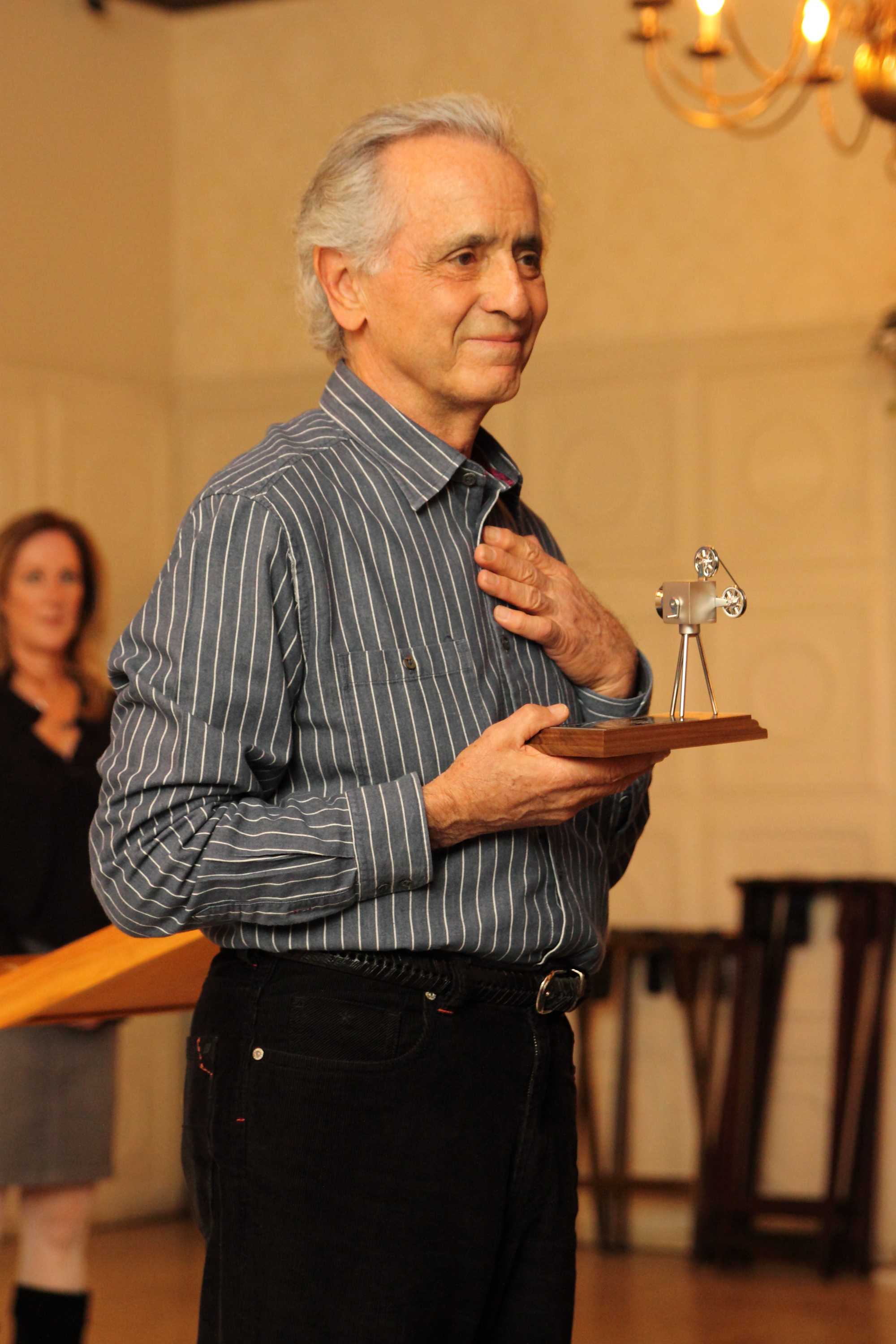 Mark Medoff receiving his award at the Sycamore Film Festival